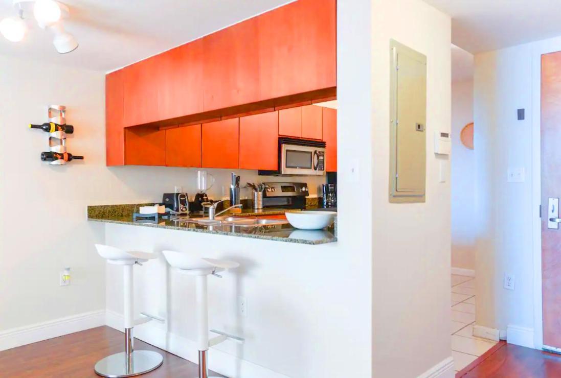 Luxury 2 Bedroom Apartment At Brickell With Pool Miami Exterior photo