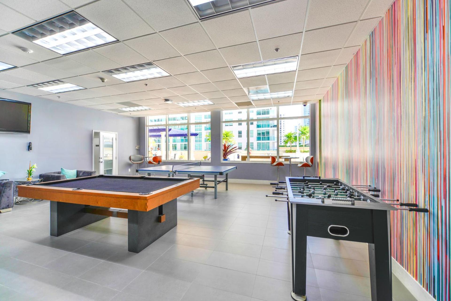 Luxury 2 Bedroom Apartment At Brickell With Pool Miami Exterior photo
